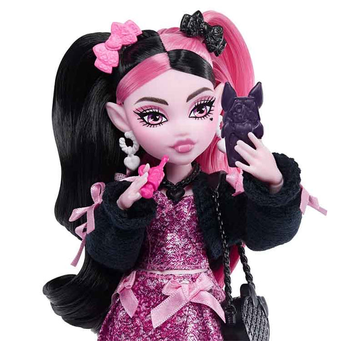 Monster High Draculaura 2026 Doll