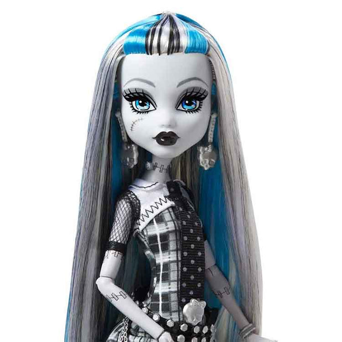 Monster High Reel Drama Frankie Stein Doll
