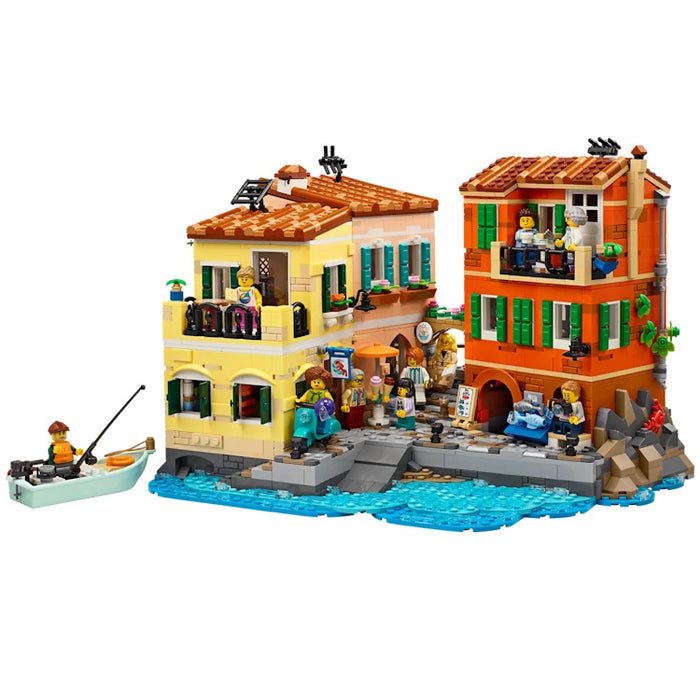 LEGO 21359 Italian Riviera