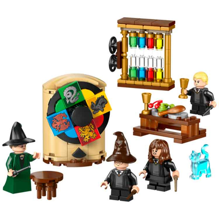 LEGO 76460 Hogwarts™ Castle: Sorting Hat Ceremony