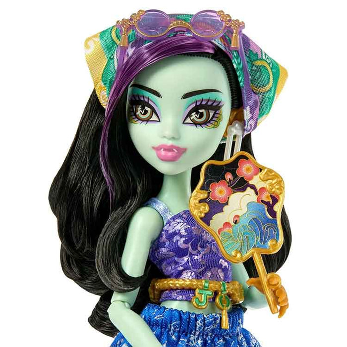 Monster High Skulltimate Secrets Jinafire Long Oasis Doll