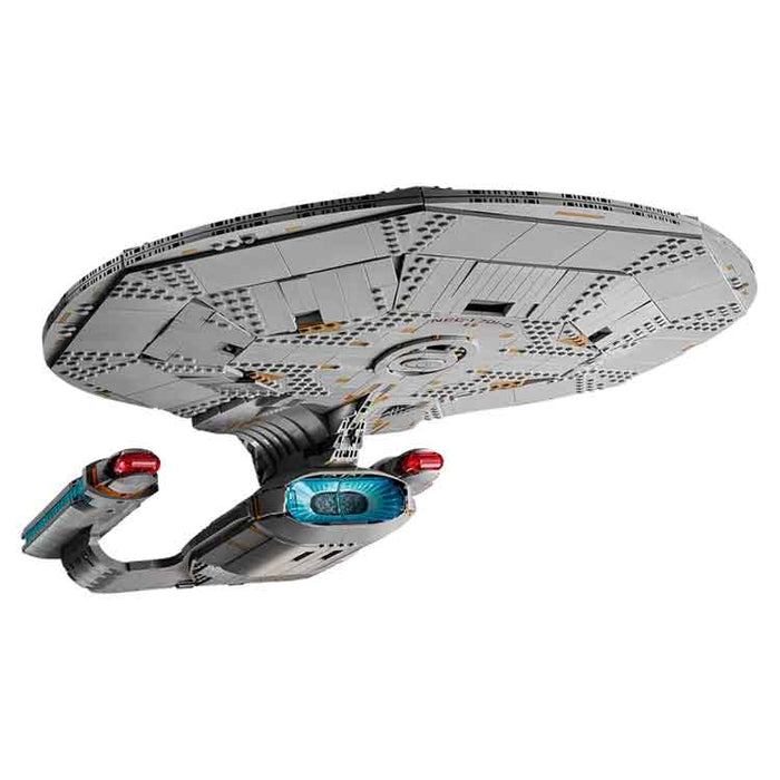 LEGO 10356 Star Trek: U.S.S. Enterprise NCC-1701-D