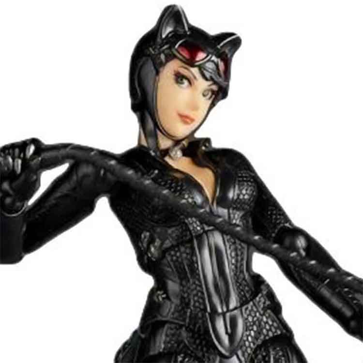 Batman: Arkham Knight Catwoman Revoltech Amazing Yamaguchi Figure